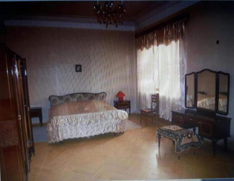 Guli Hotel Gori Eksteriør billede