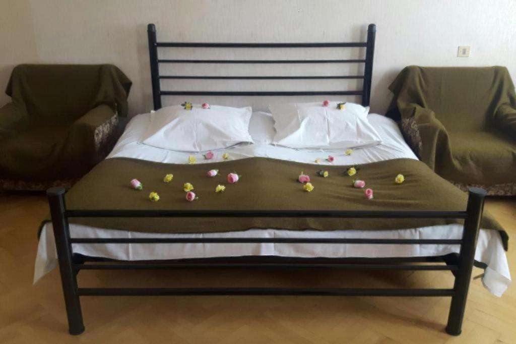 Guli Hotel Gori Eksteriør billede