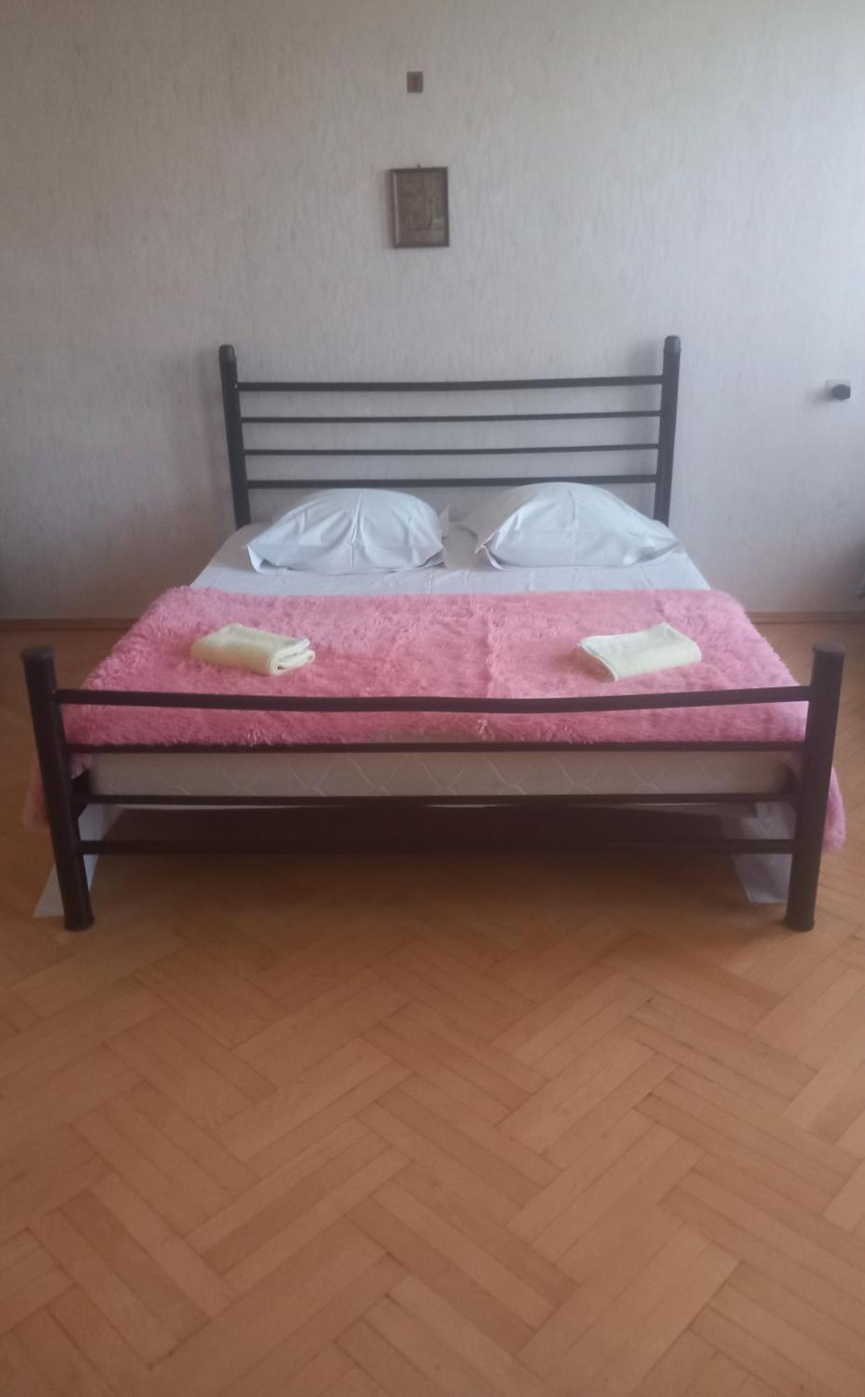 Guli Hotel Gori Eksteriør billede